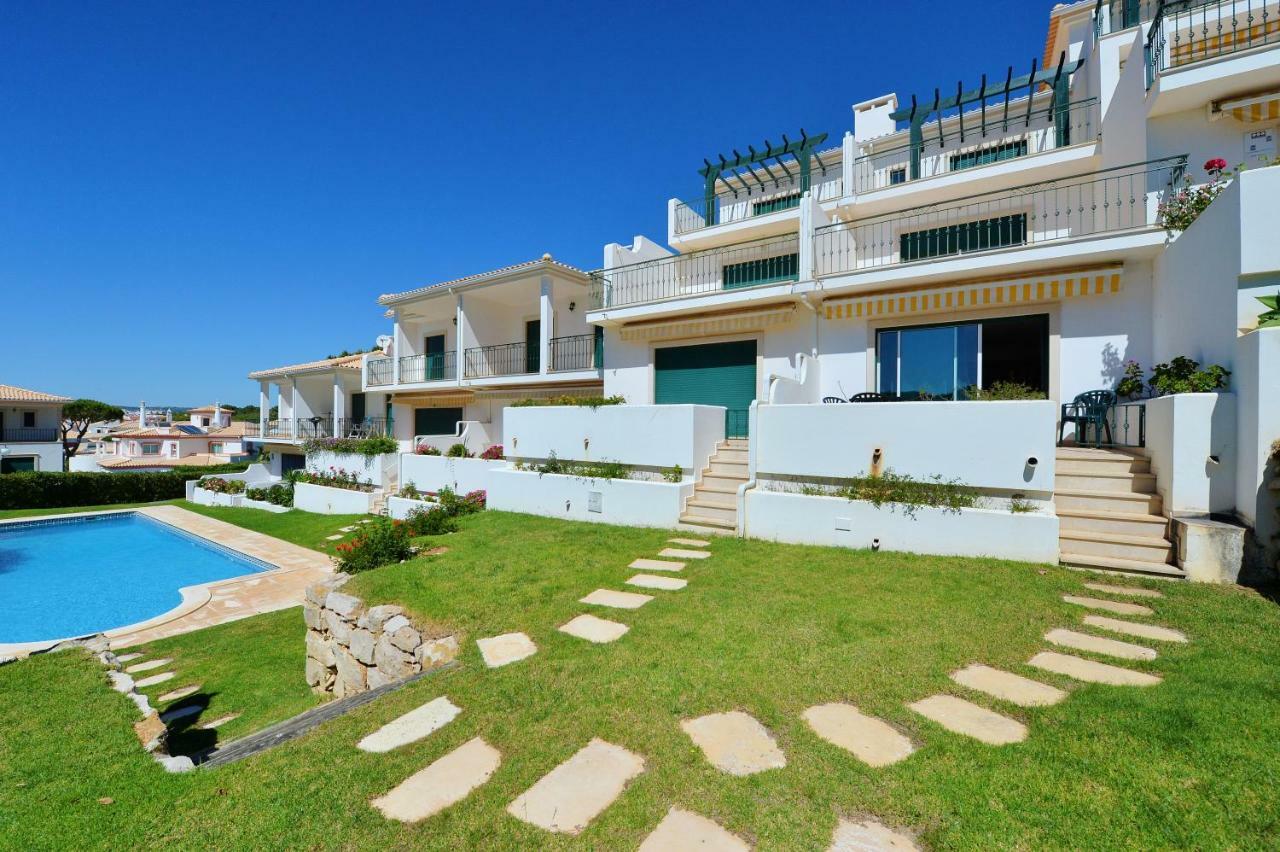Townhouse Next To Falesia Beach Албуфейра Экстерьер фото